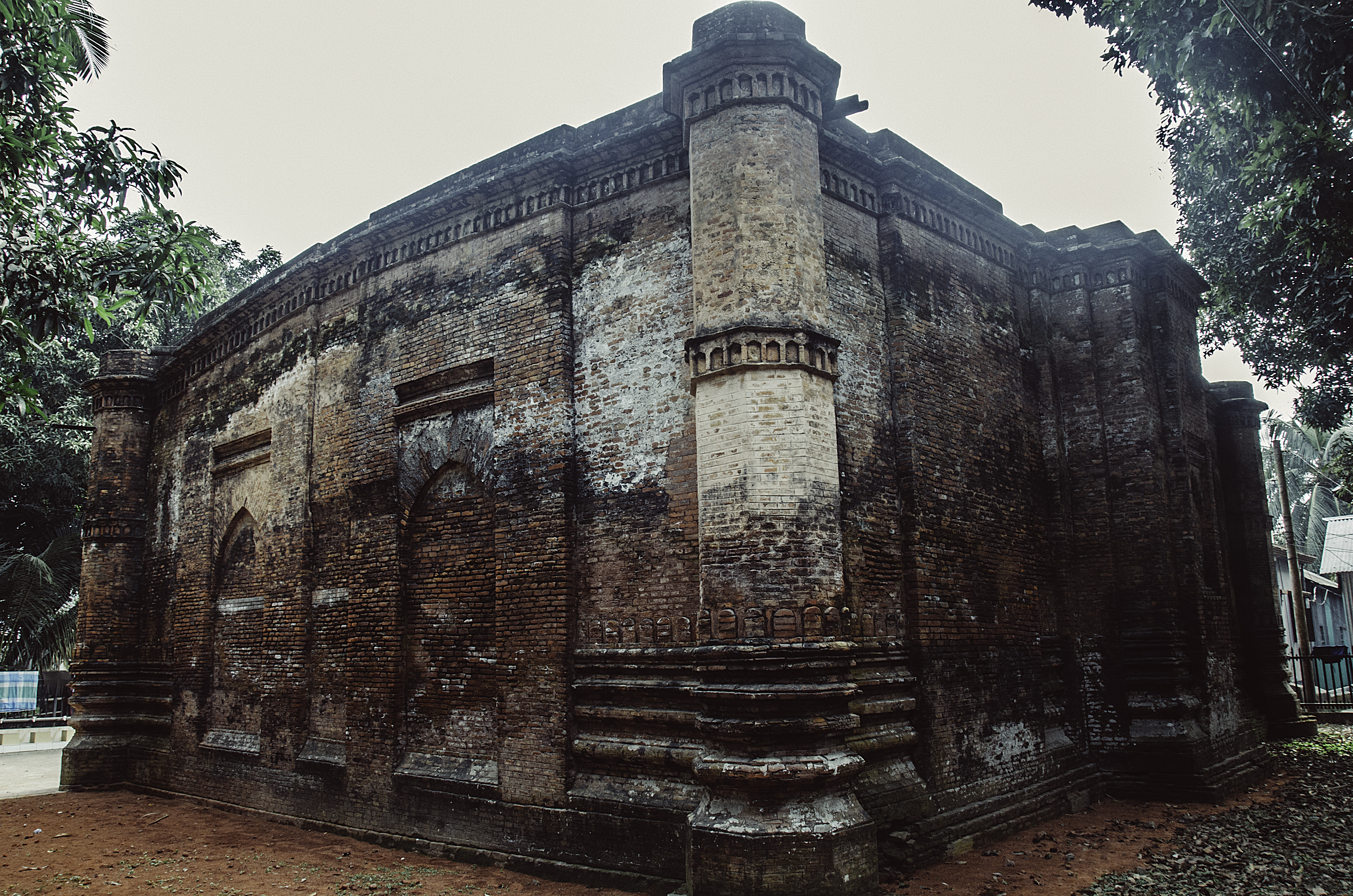 Baba Adam Mosque full exterior view